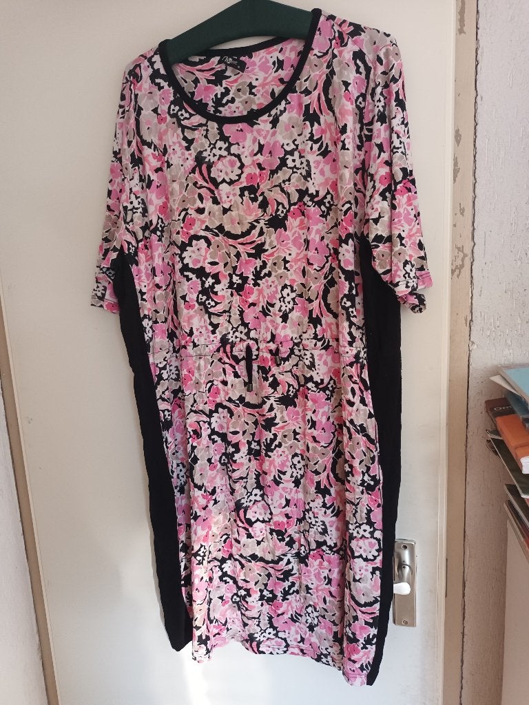 Jurk zomerjurk bloemen roze zwart wit No Secret mt XXL 50, Kleding | Dames, Jurk, Ophalen of Verzenden, Zo goed als nieuw, Roze