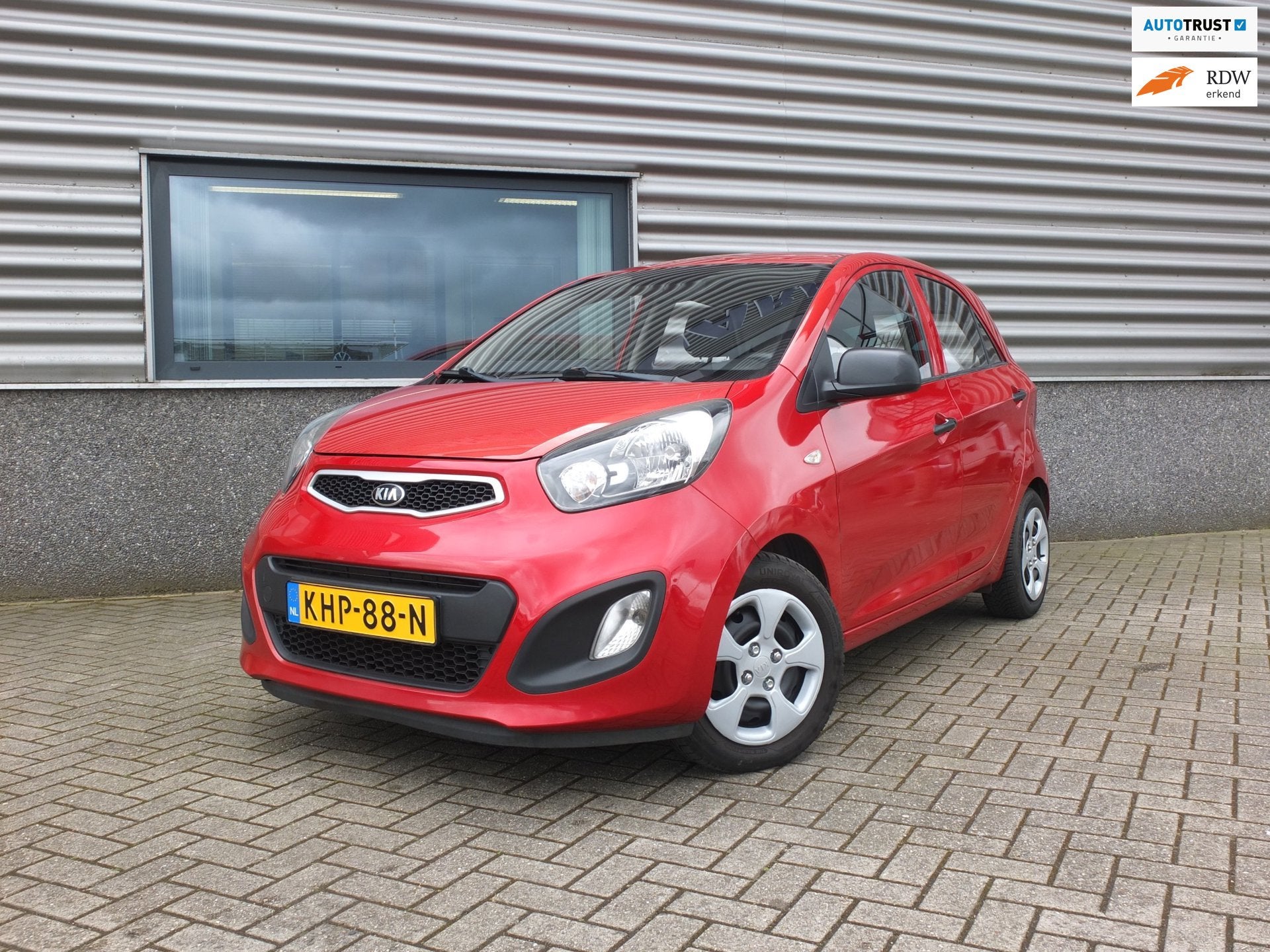 Kia PICANTO 1.0 World Cup | CarPlay | Airco | Nieuwe APK | Z, Voorwielaandrijving, Euro 5, Stof, Gebruikt