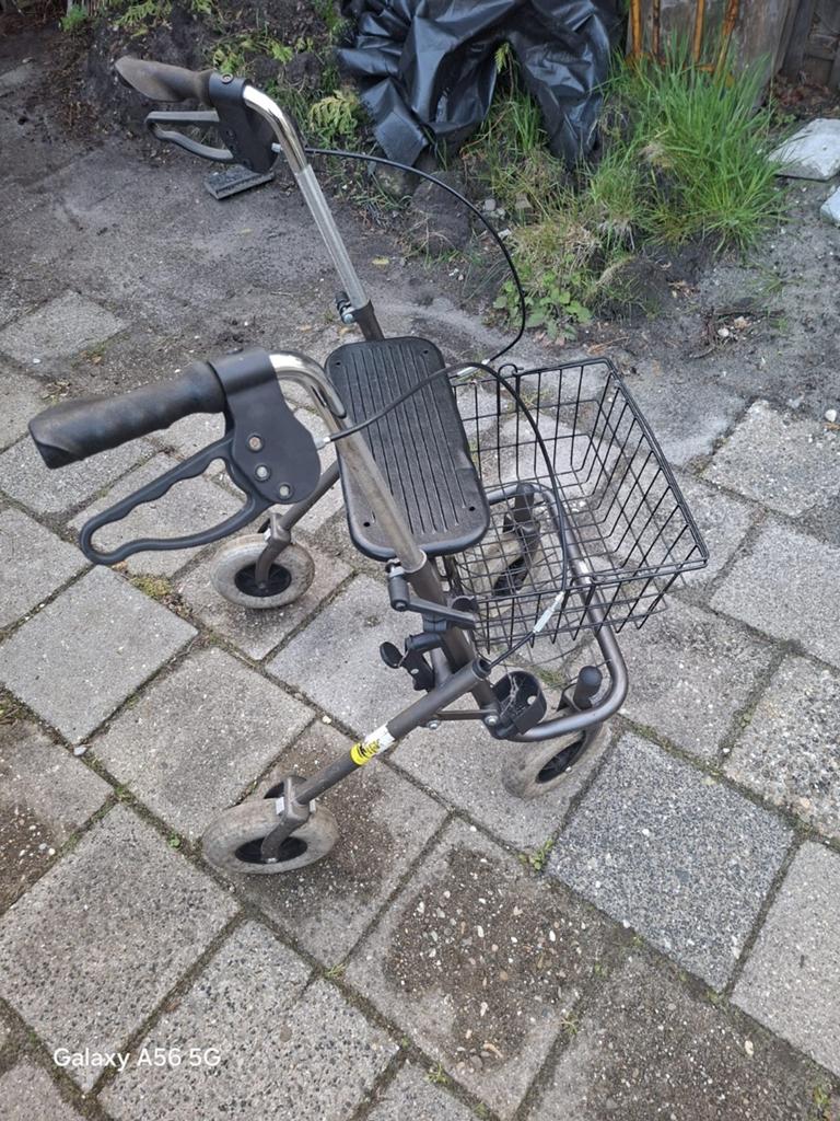 Rollator, Ophalen