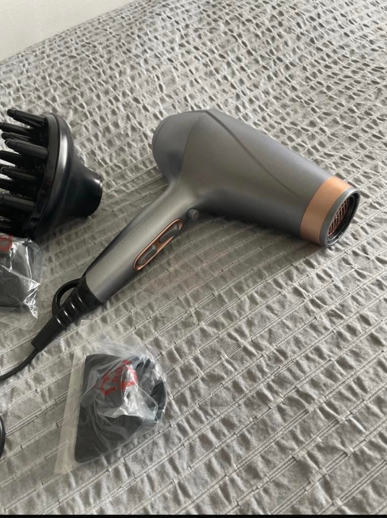 Remington Haardroger met Diffuser - Zo goed als nieuw, Ophalen of Verzenden, Zo goed als nieuw, Haarverzorging