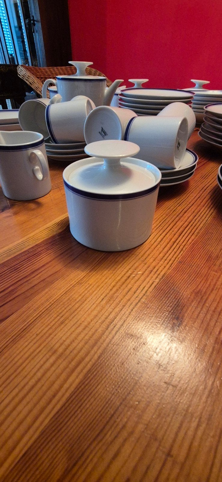 Uitgebreid Thomas Rosenthal servies - Wit met blauwe rand, Ophalen, Gebruikt, Porselein, Overige stijlen
