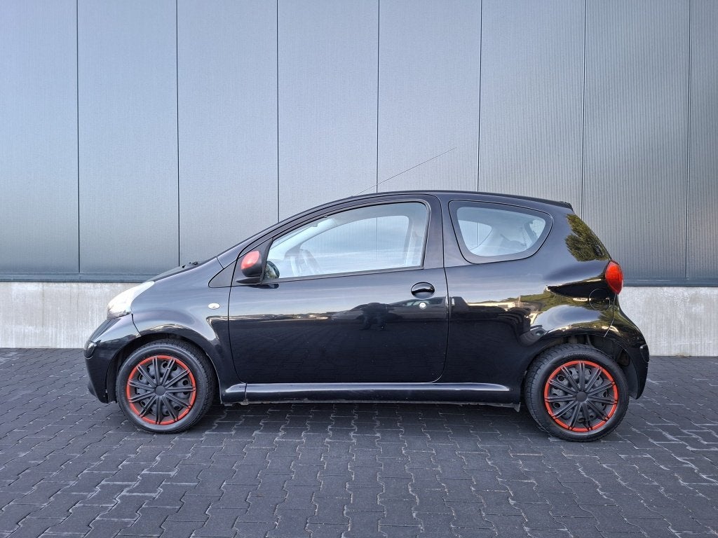 Toyota Aygo Toyota Aygo 1.0-12V + | Airco | Onderhoudsboekje, Voorwielaandrijving, Stof, Gebruikt, Metallic lak