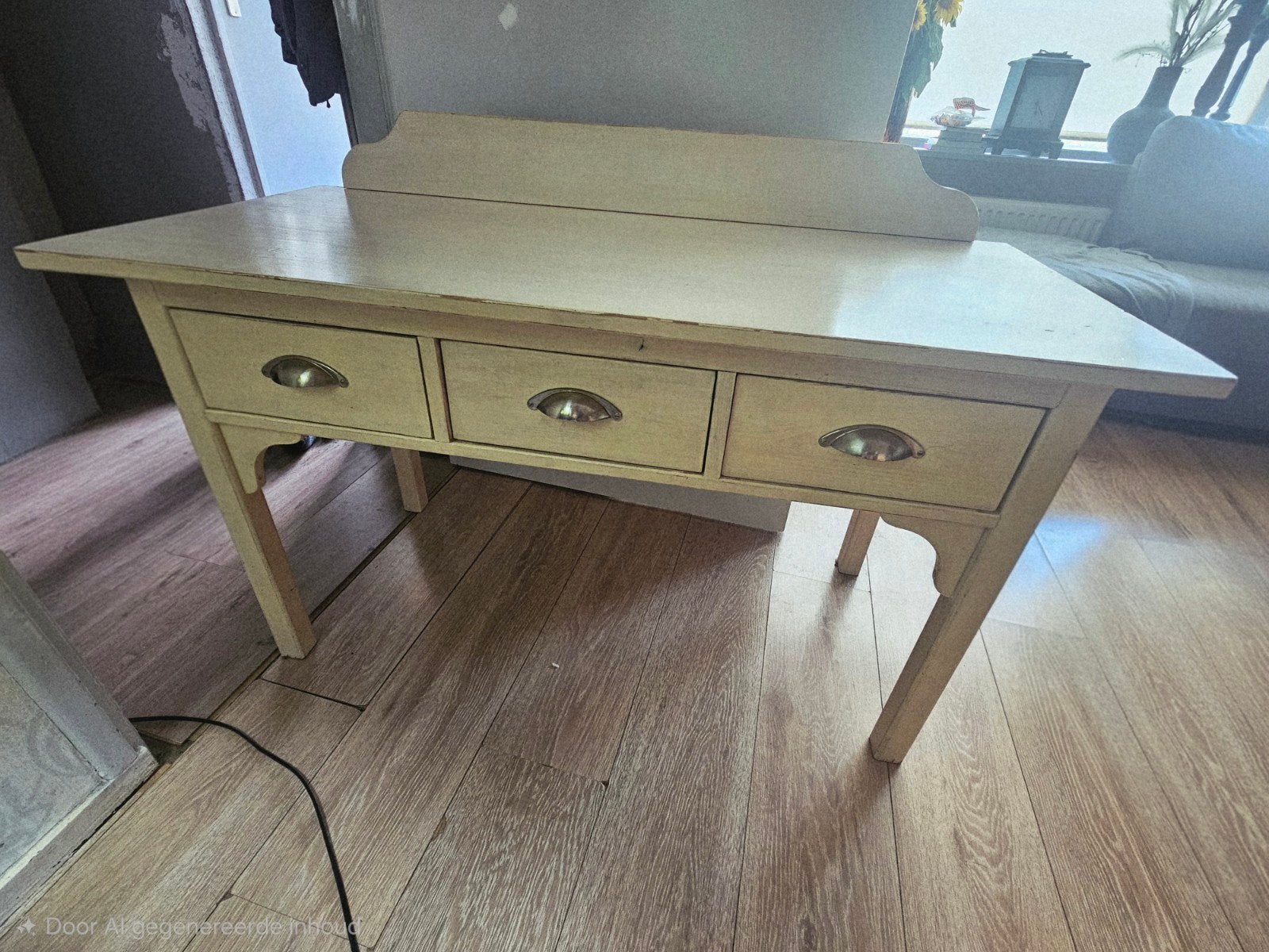 Crèmekleurig houten bureau met 3 lades, Ophalen, Gebruikt, 50 tot 100 cm, Minder dan 100 cm