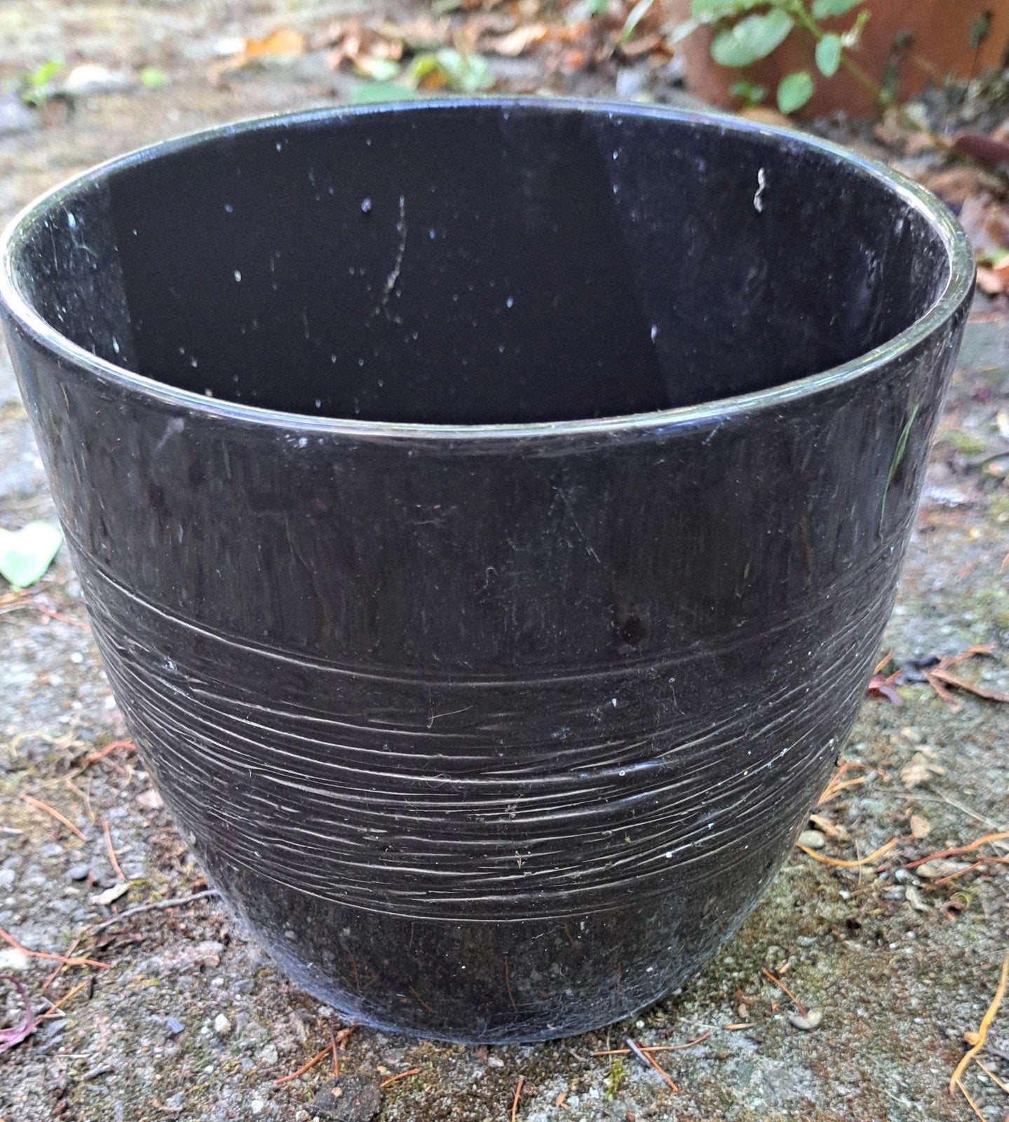 Zwarte bloempot, Tuin en Terras, Ophalen, Rond, Steen, Minder dan 30 cm