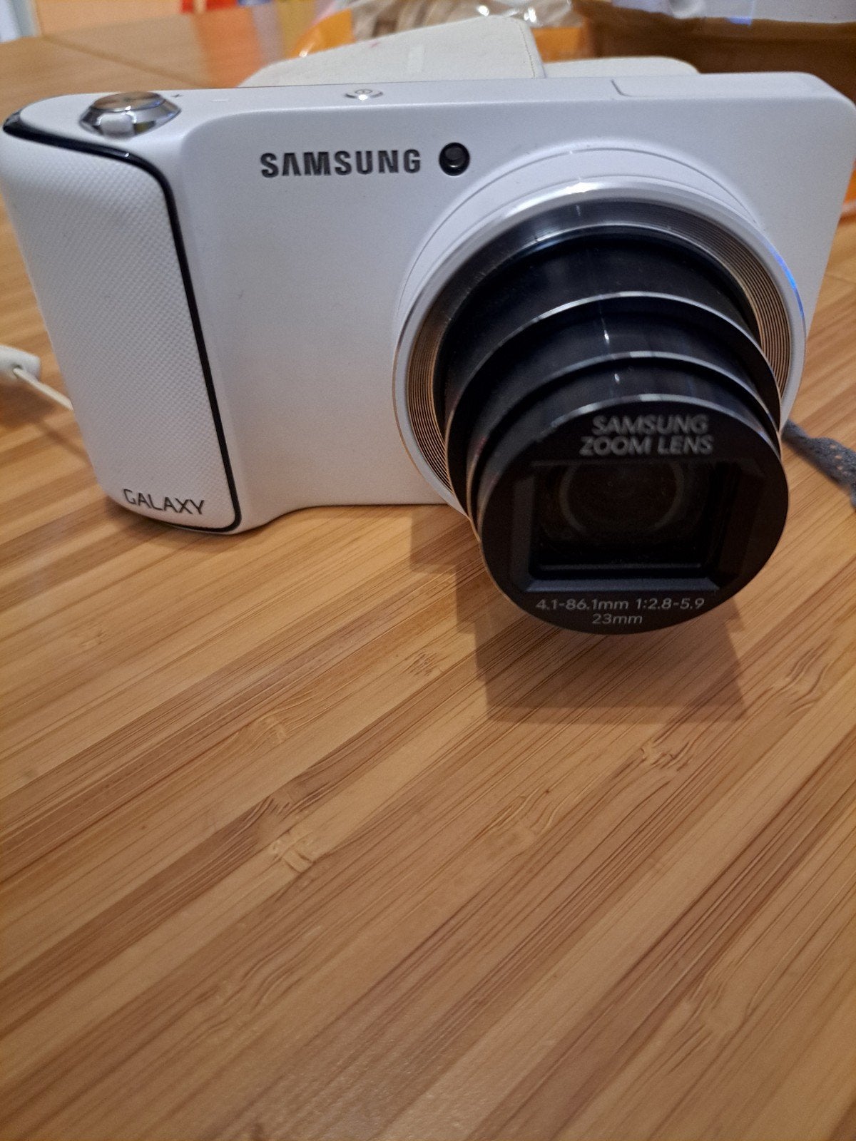 SAMSUNG GALAXY CAMERA WIT, Audio, Tv en Foto, Overige typen, Ophalen of Verzenden, Zo goed als nieuw, Samsung