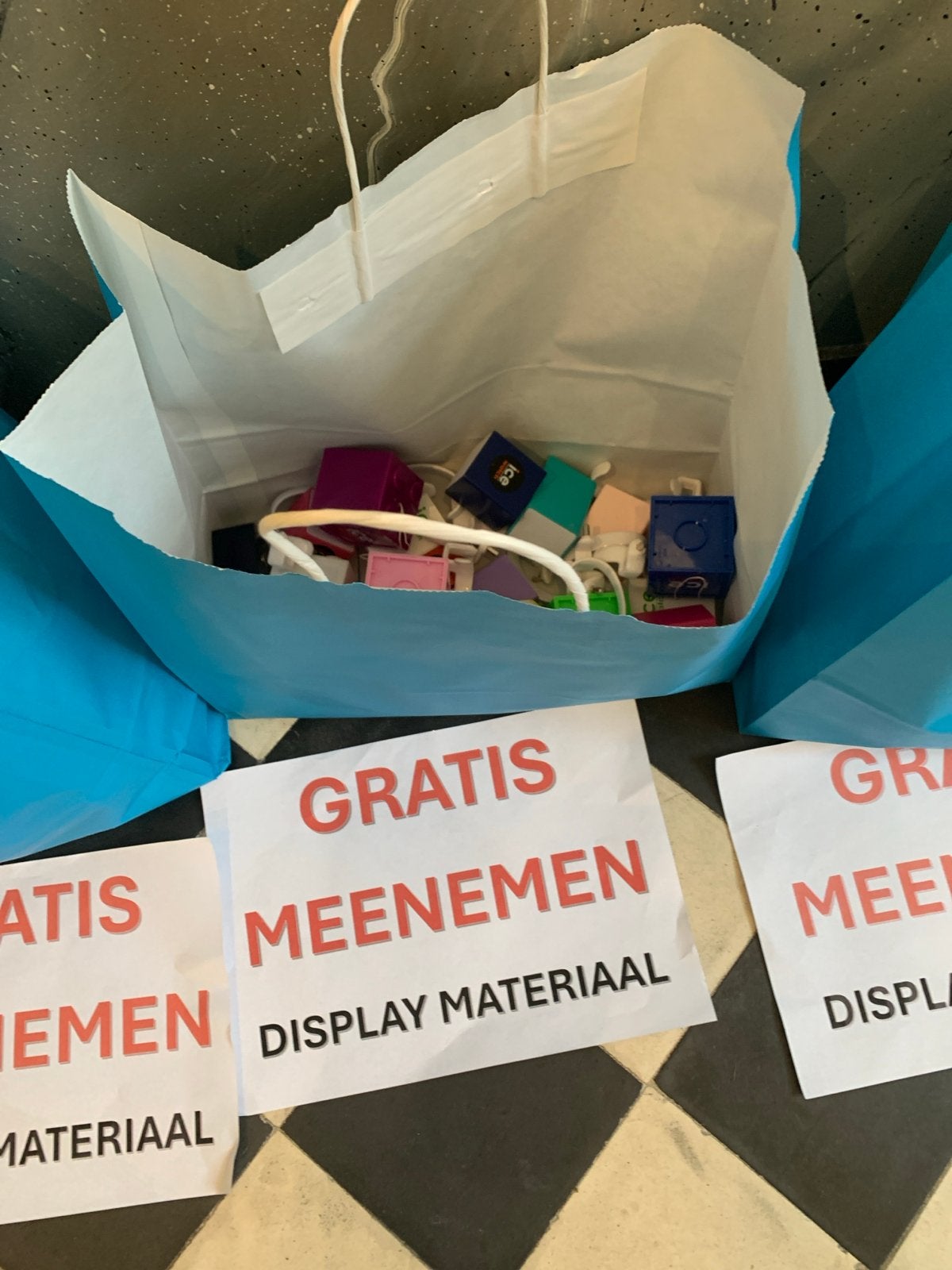 Display materiaal, Hobby en Vrije tijd, Ophalen