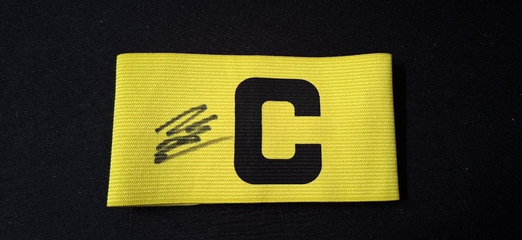 Aanvoerdersband met handtekening; Mika Godts # Ajax, Ophalen of Verzenden, Nieuw, Ajax, Shirt