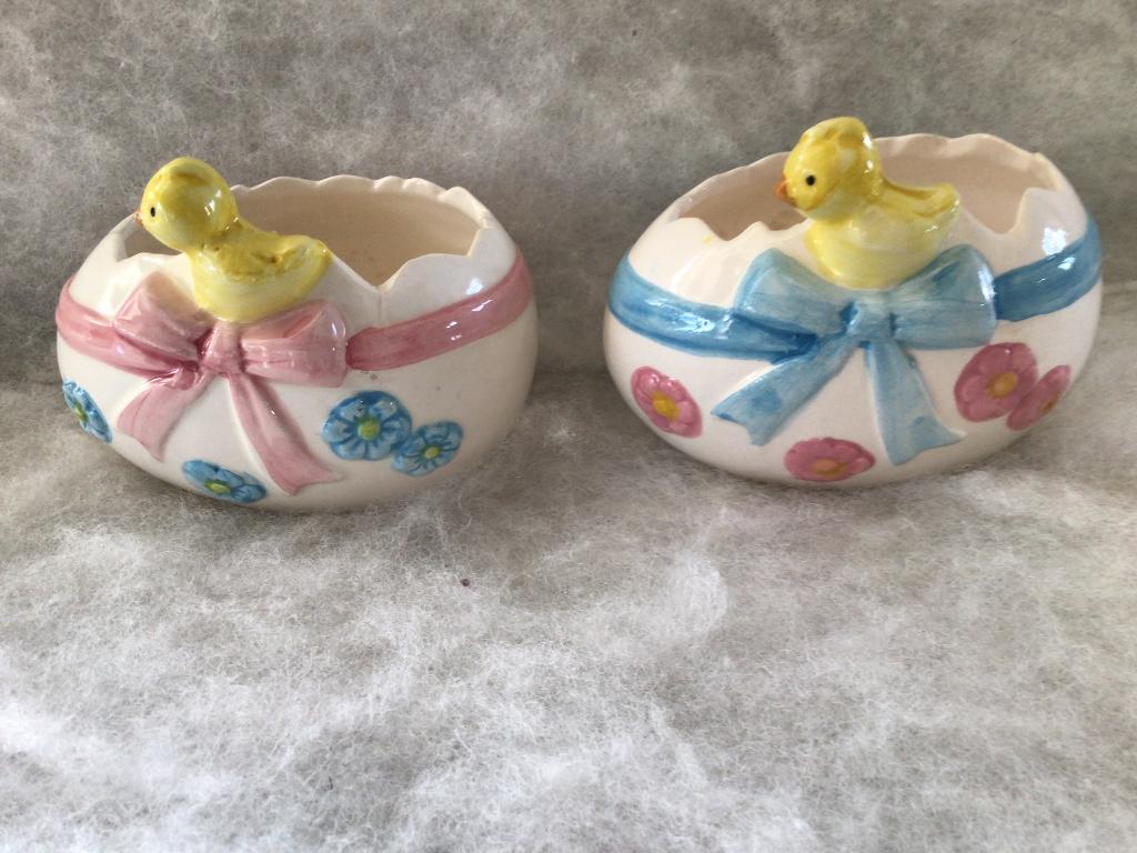 2vintage paaseieren. Keramisch. Candy container, Diversen, Pasen, Ophalen of Verzenden