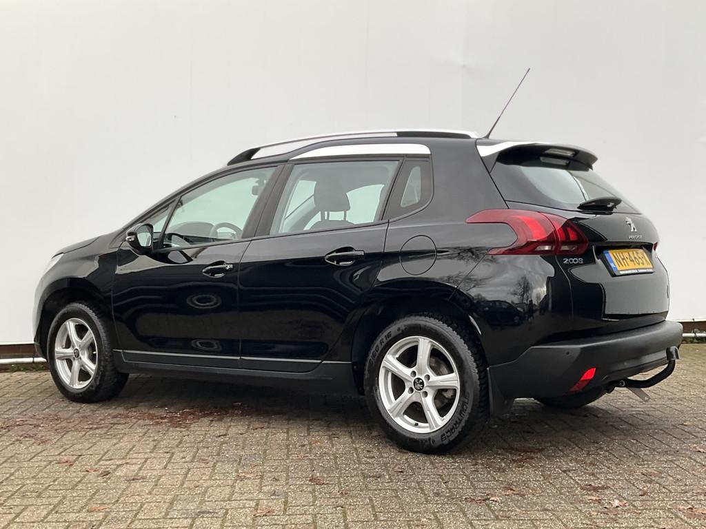 Peugeot 2008 1.2 PureTech Blue Lion Airco Cruise Trekhaak Ho, Voorwielaandrijving, 1199 cc, 82 pk, Zwart