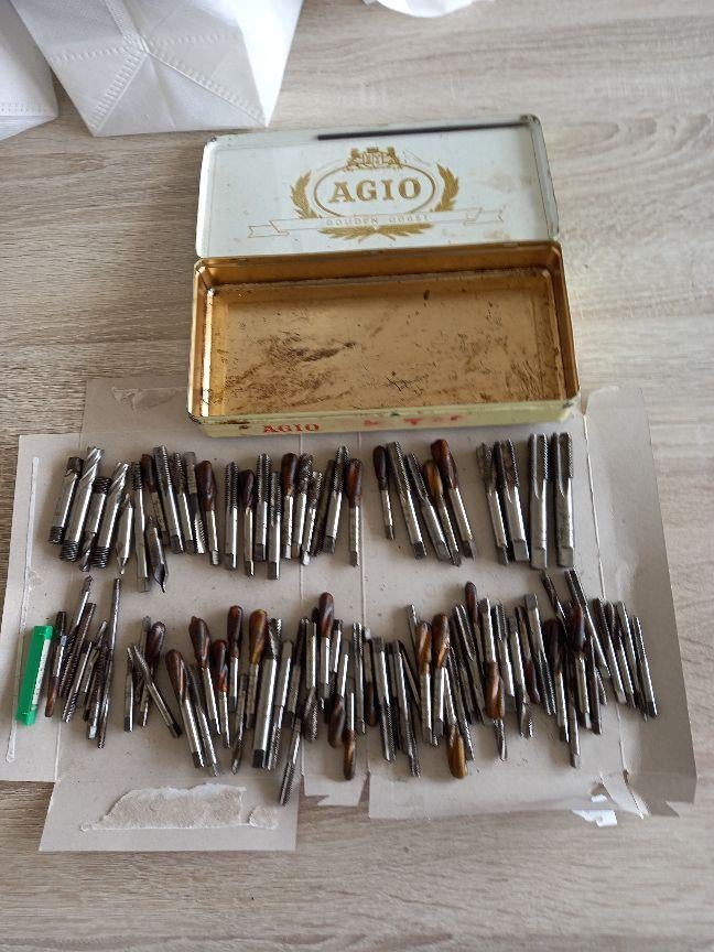 boren tappen, Ophalen of Verzenden, Zo goed als nieuw, IJzer