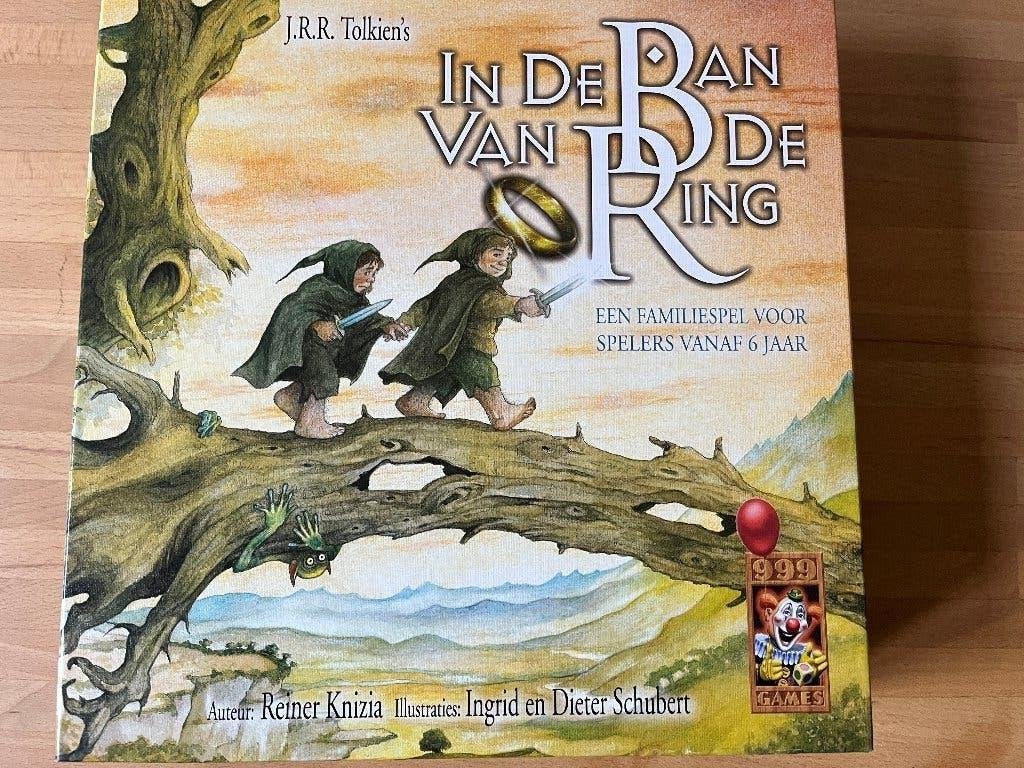 Mooi voor sinterklaas spel in de ban van de ring nieuw, Drie of vier spelers, Ophalen of Verzenden, Nieuw, 999 Games