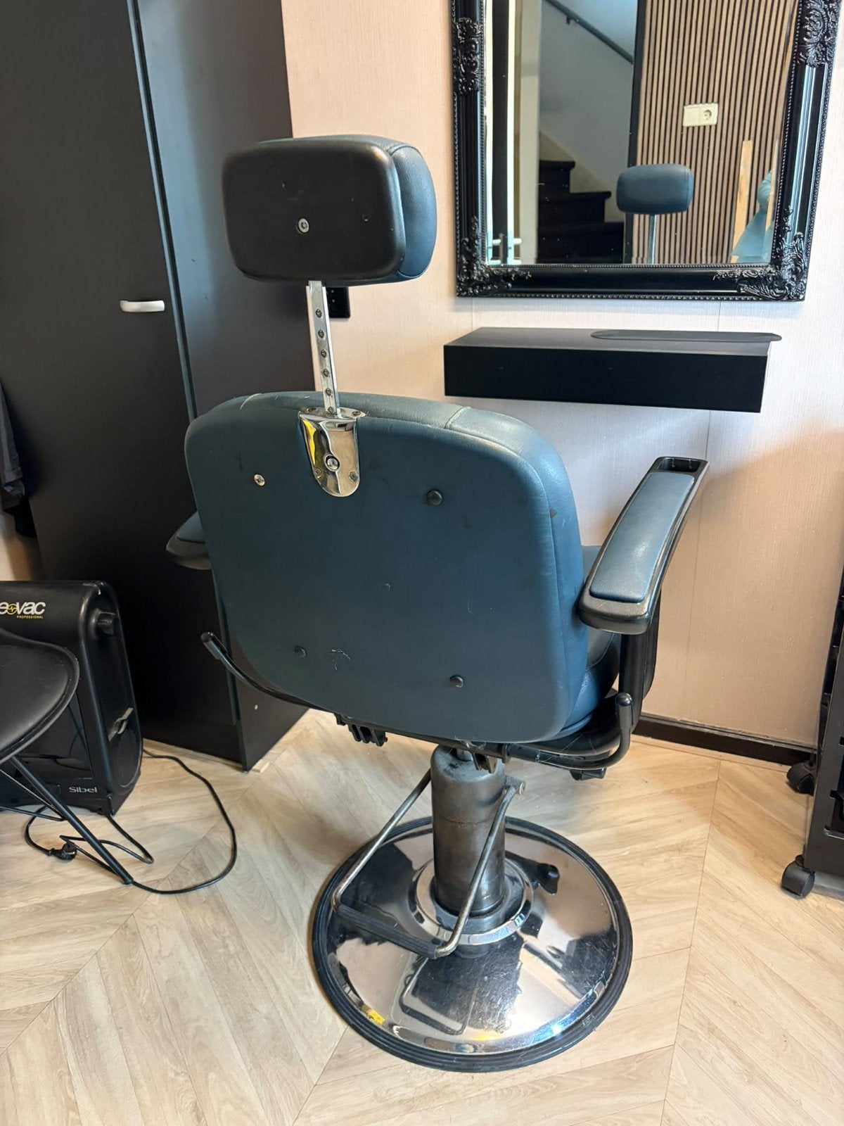 Kappers/barber stoel, Huis en Inrichting, Ophalen of Verzenden