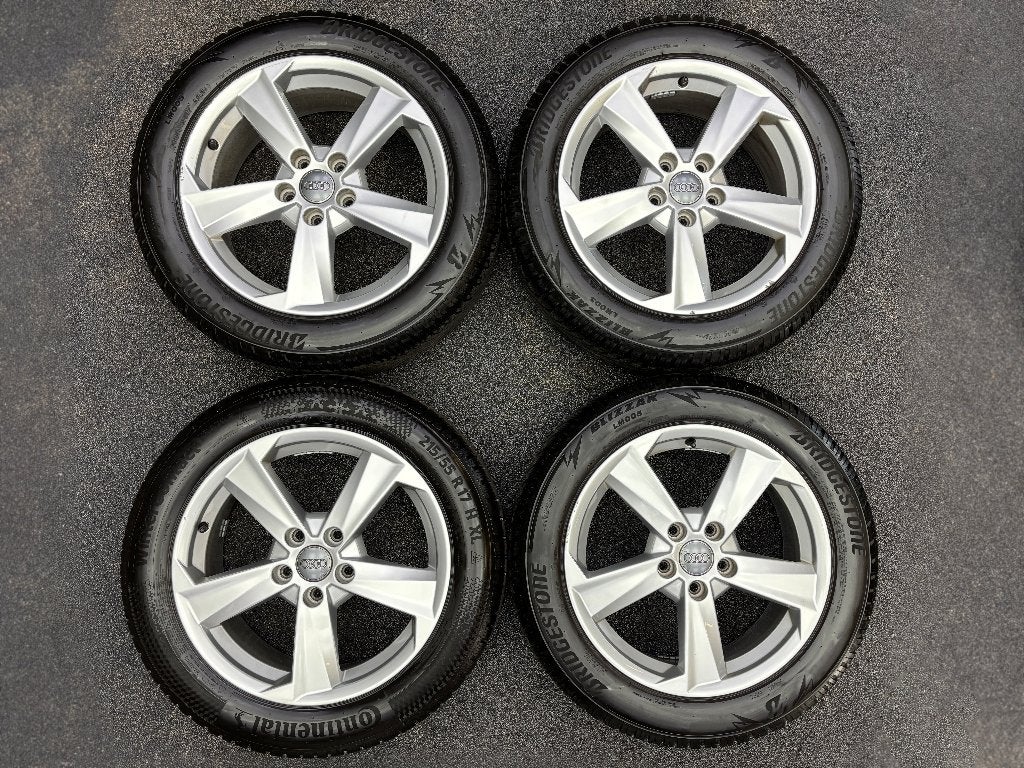 Winterset 17 inch Audi Q2 met Continental/Bridgestone-banden, Velg(en), 17 inch, Personenwagen, Gebruikt