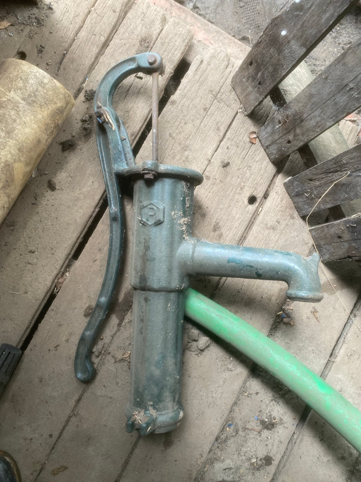 handpomp voor waterput functioneel, Ophalen, Zo goed als nieuw, Handmatig, Bronpomp