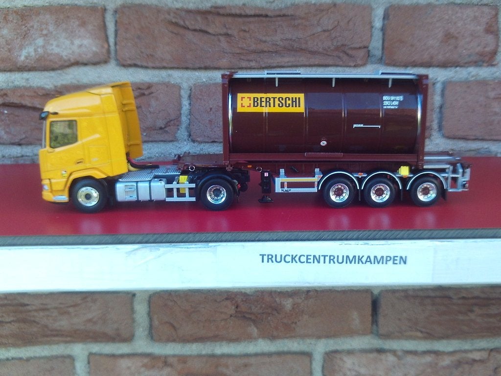 WSI  Daf  XF  SH  met  Tankcontainer  van  Bertschi., Ophalen of Verzenden, Nieuw, Bus of Vrachtwagen, Wsi