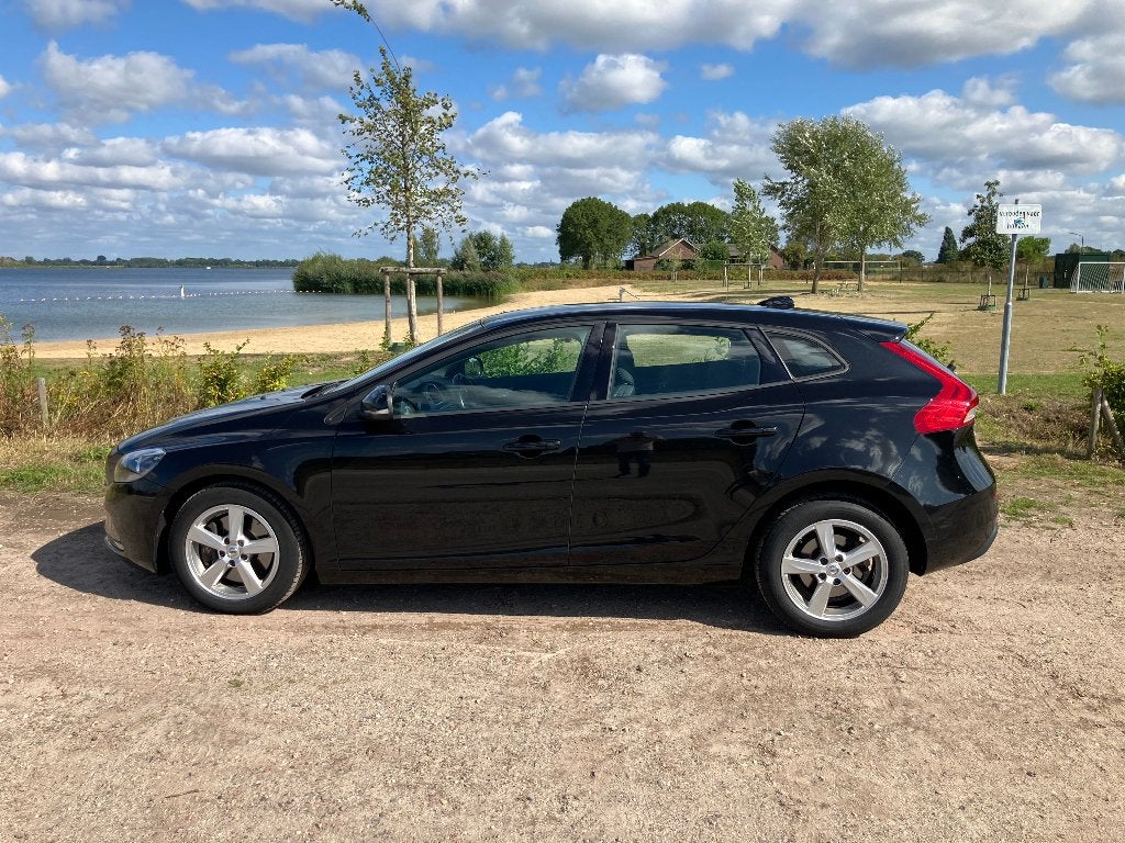 Volvo V40 2.0 D2 Geartronic  / automaat  Polar+, Auto's, 4 cilinders, Bedrijf, Diesel, 26 km/l