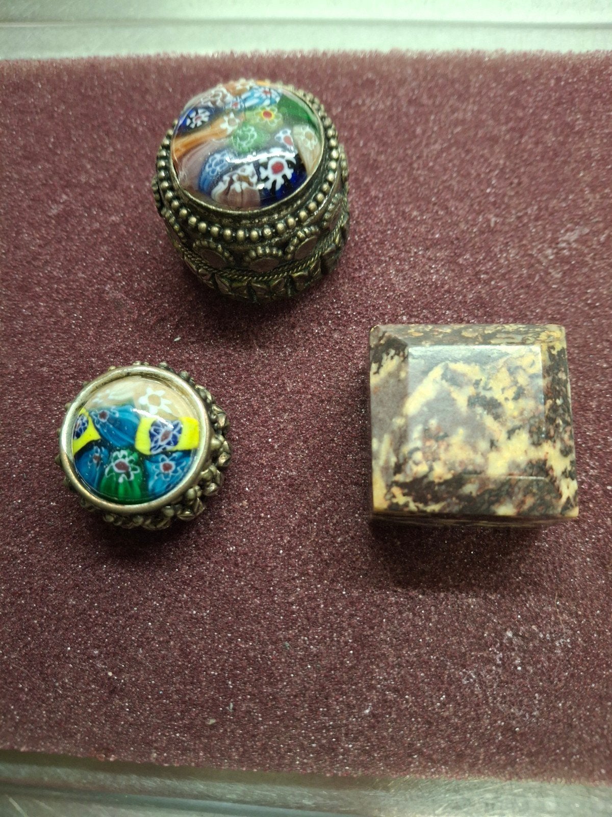 3 pillendoosjes 2met muranoglas, Verzamelen, Ophalen of Verzenden