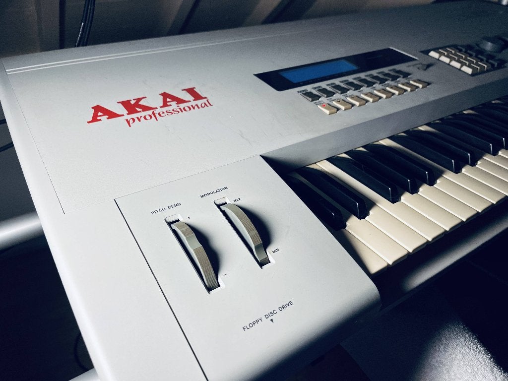 Zeldzame Akai S1000KB, Overige merken, Ophalen of Verzenden, Met midi-aansluiting, 61 toetsen
