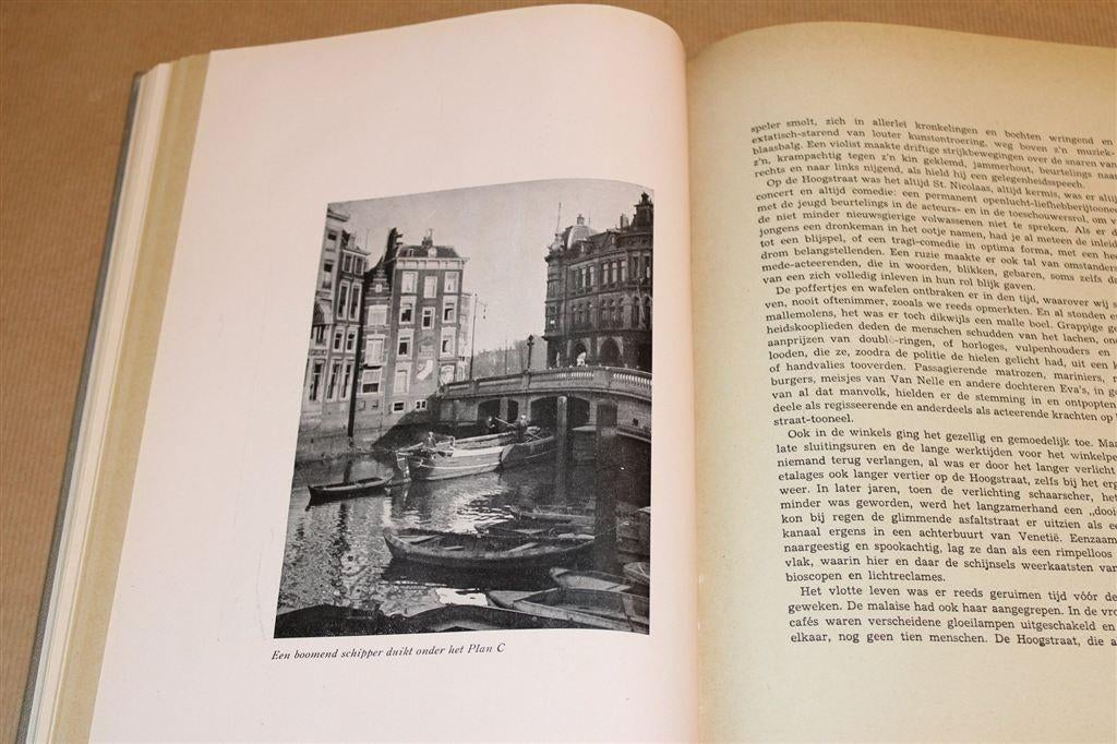 Echt Rotterdamsch! [1946] — Leven in de Oude Maasstad, Boeken, Ophalen of Verzenden, Gelezen