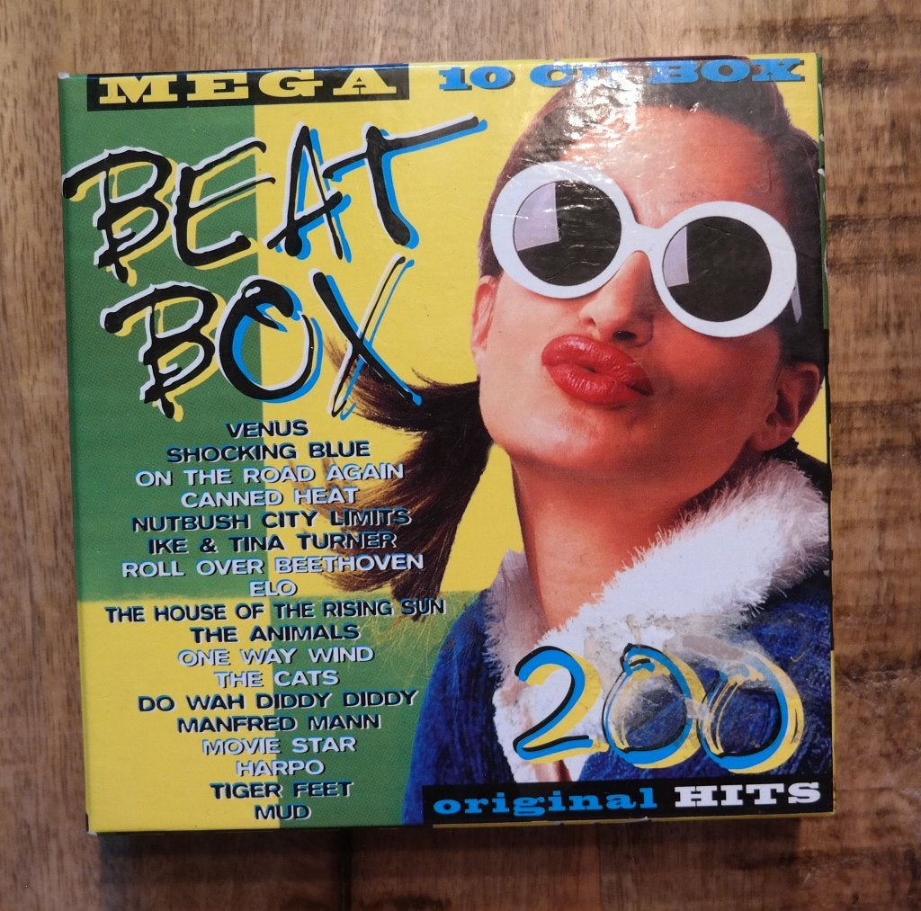 Mega Beat Box (10cd Boxset), Cd's en Dvd's, Boxset, Ophalen of Verzenden, Zo goed als nieuw, Pop