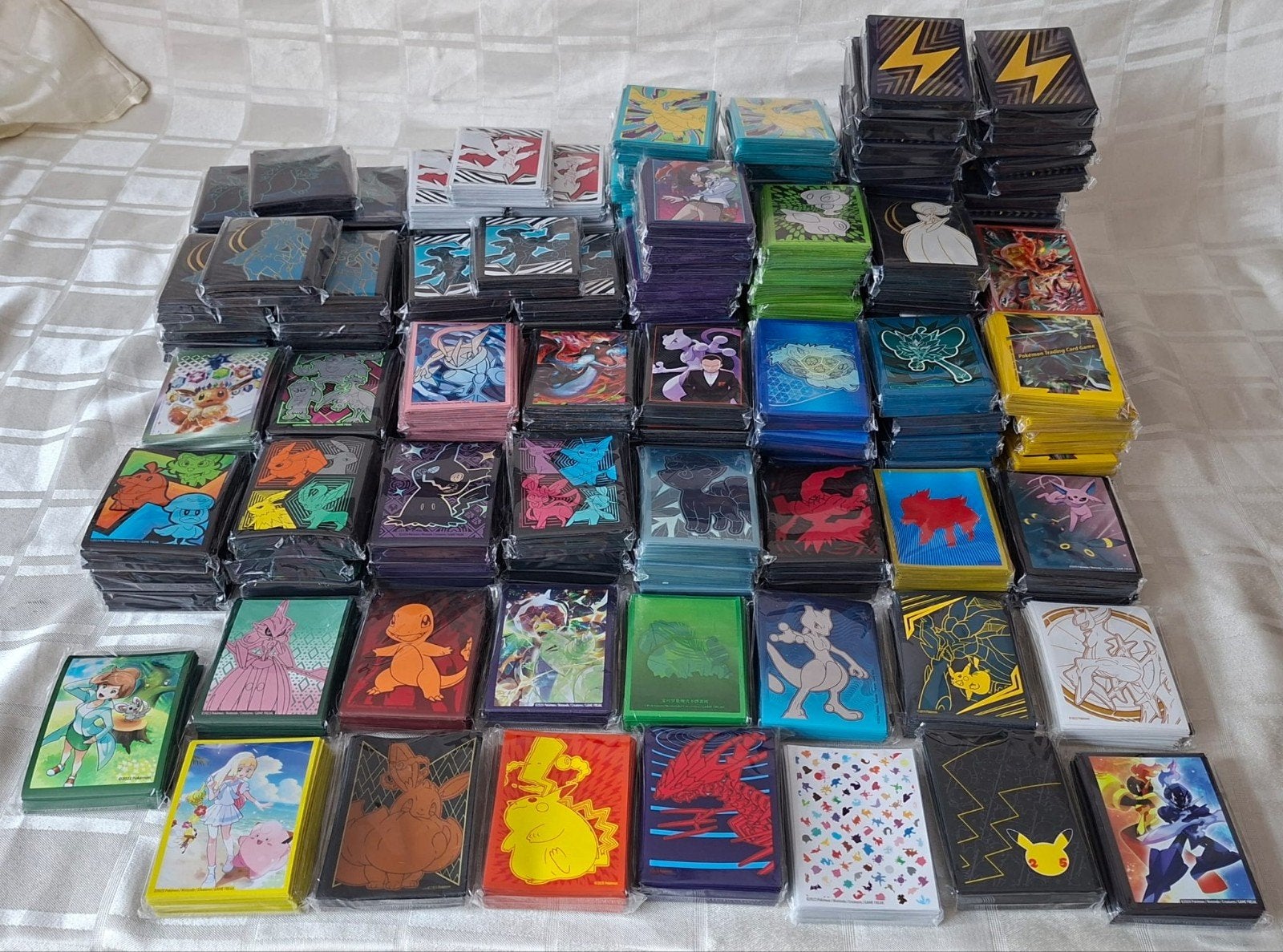 190x Pokémon TCG Sleeves Sealed (Los & Partij) - Charizard, Hobby en Vrije tijd, Verzamelkaartspellen | Pokémon, Ophalen of Verzenden
