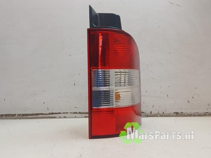 Achterlicht links van een Volkswagen Transporter, Gebruikt, -, Volkswagen, -