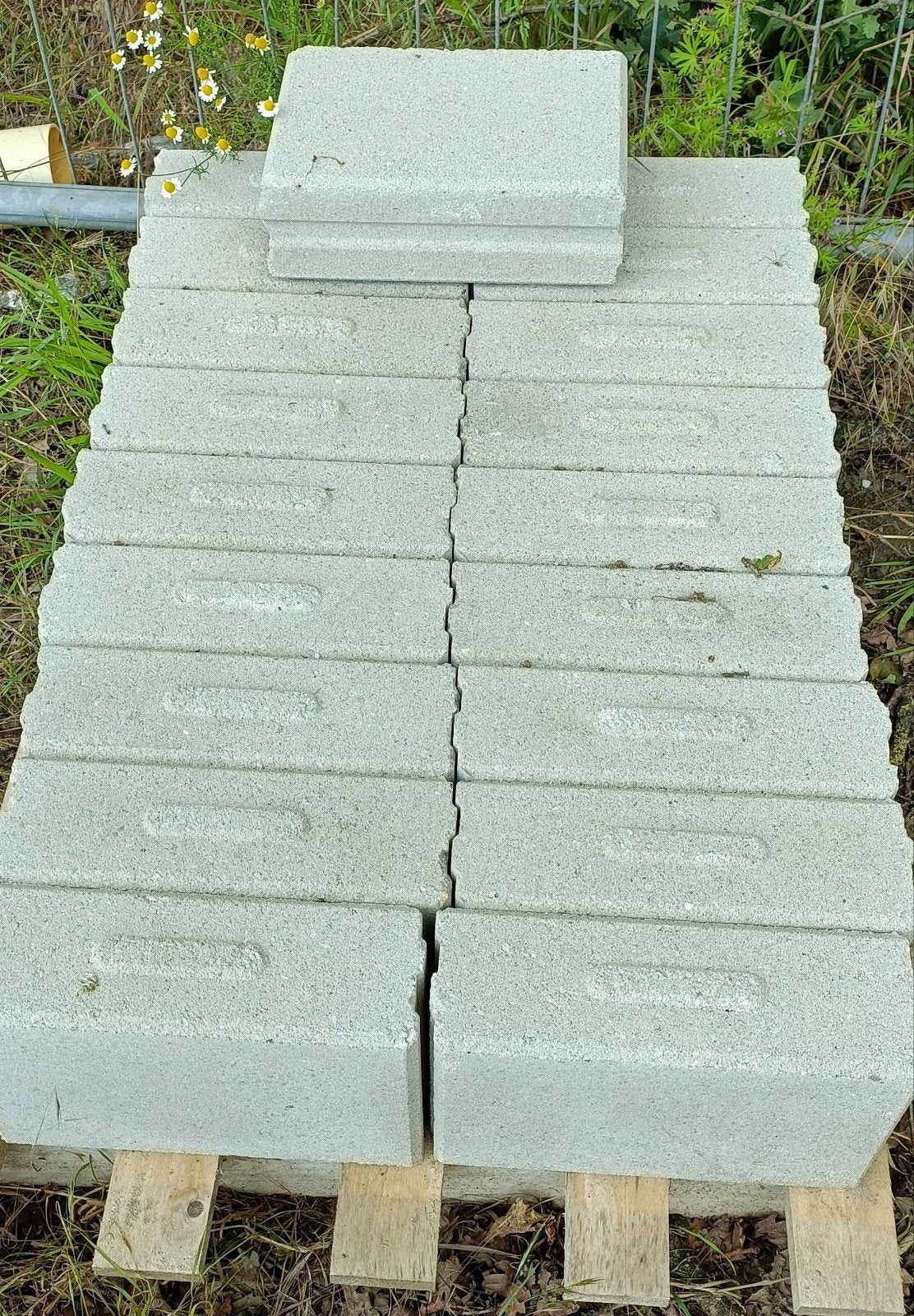 Betonstenen - 10x20x30 - 19 stuks, Ophalen, Nieuw, Beton