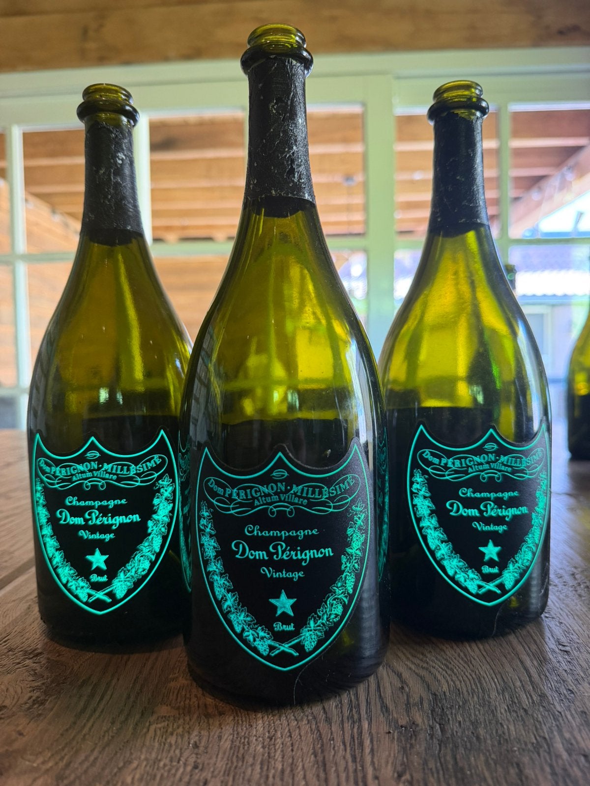 Dom Pérignon Luminous LED flessen - Decoratie (3 stuks), Gebruikt, Meerkleurig, Ophalen of Verzenden, Modern