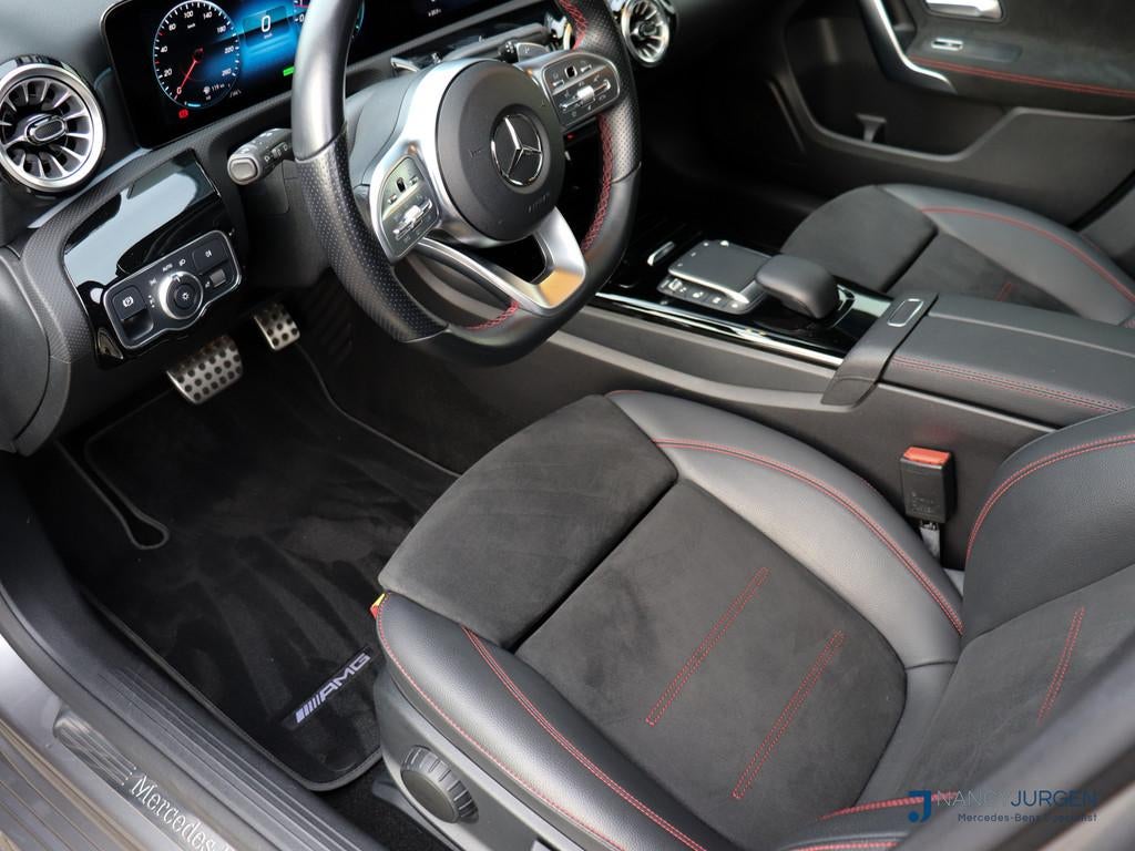 Mercedes-Benz A-Klasse 250 e AMG Limited | Navi | Pano | MBU, 12 maanden, Gebruikt, 4 cilinders, Bedrijf