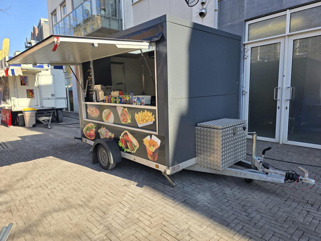 Foodtruck inclusief apparatuur, Ophalen