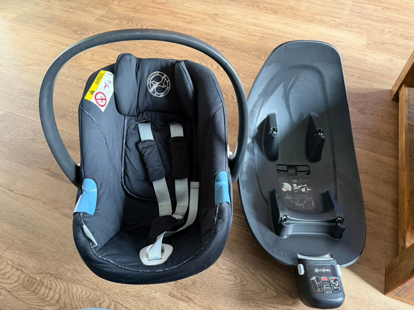 Cybex Aton M i-Size autostoel met Base M isofix, Kinderen en Baby's, Gebruikt, Isofix, 0 t/m 13 kg, Ophalen
