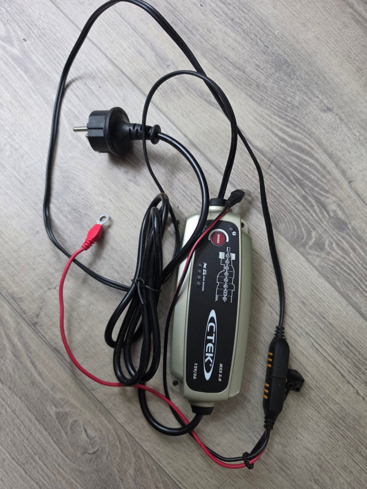 CTEK MXS 5.0 Acculader - Volautomatisch 12V 5A Smart Charger