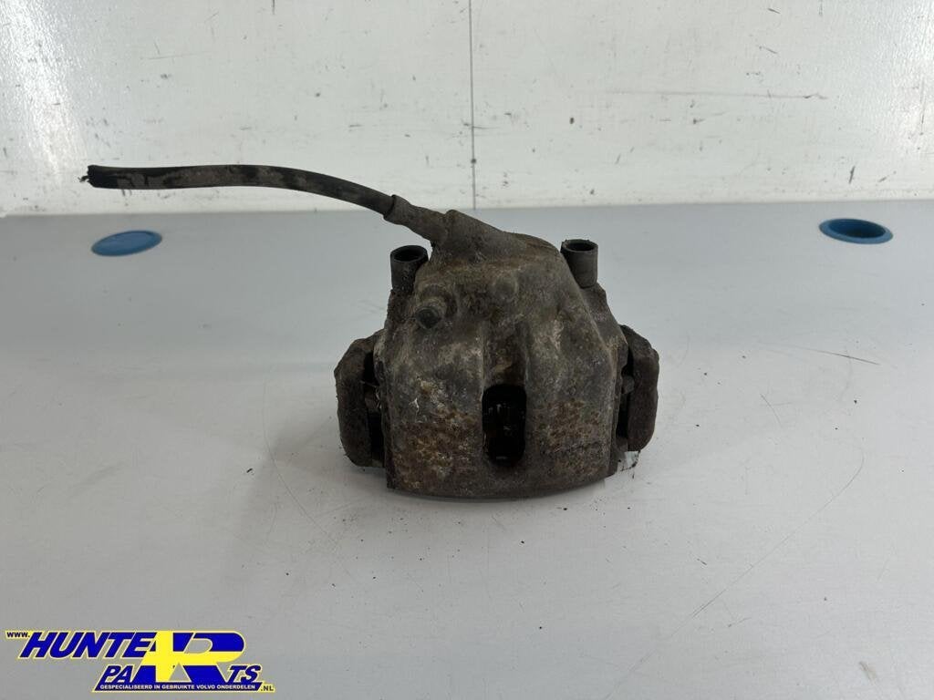 Remklauw RV Volvo V70/S70 I ('97-'00) 8666109, Gebruikt, Ophalen of Verzenden, Volvo