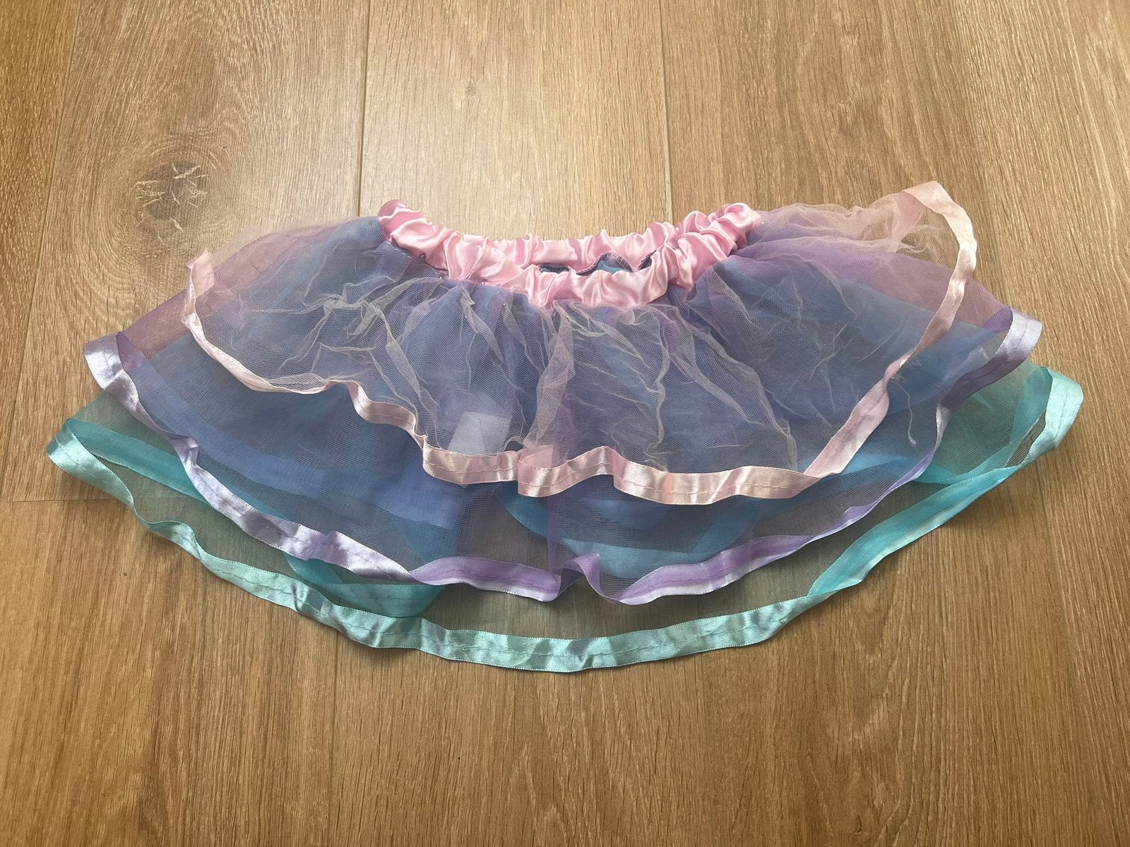 Ballet tule rok roze/paars/blauw 3/4 jaar, Sport en Fitness, Ballet, Ophalen of Verzenden, Zo goed als nieuw, Kleding