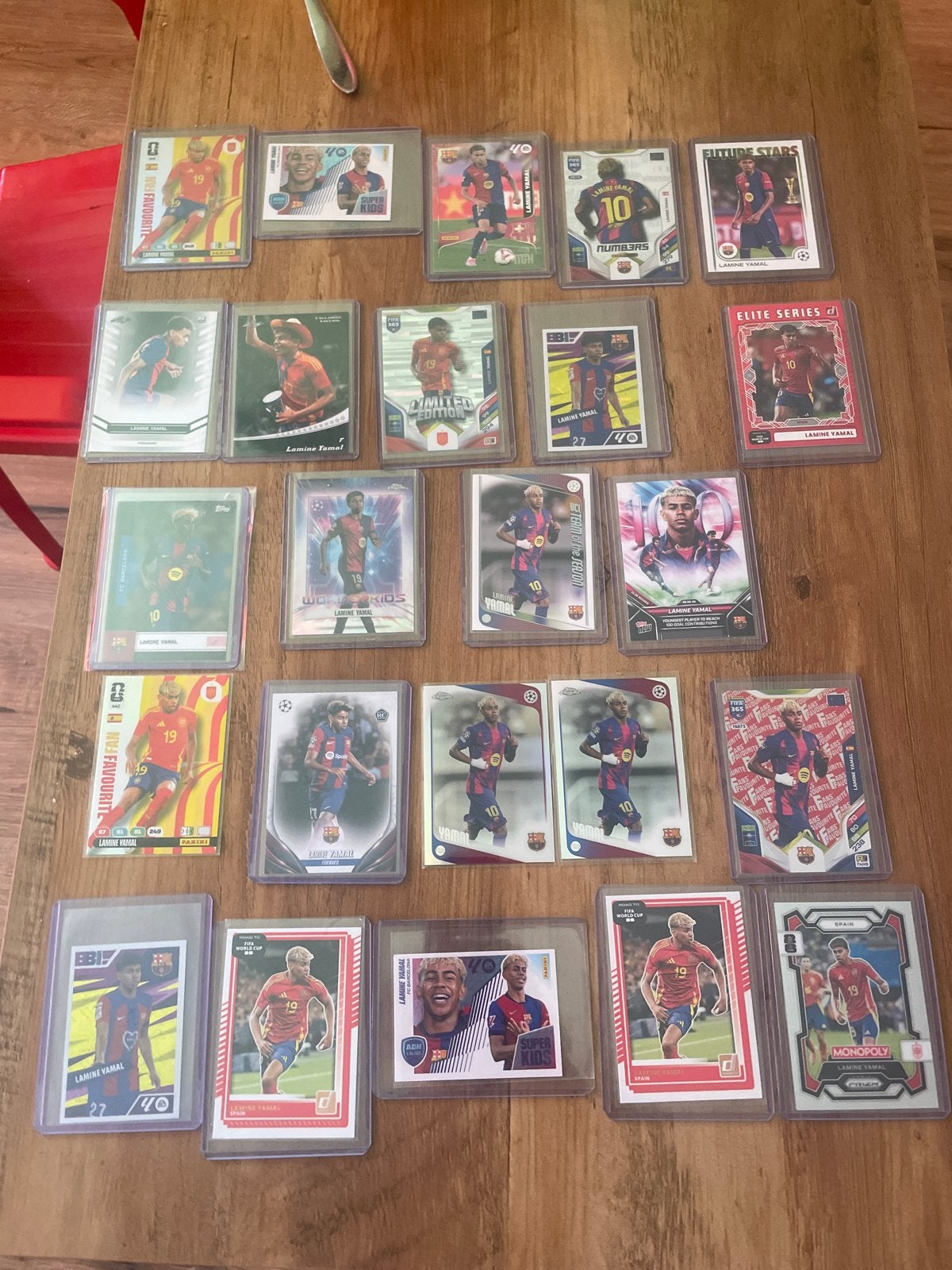 Lamine Yamal Voetbal Kaart Collectie - Diverse Kaarten, Ophalen of Verzenden, Zo goed als nieuw