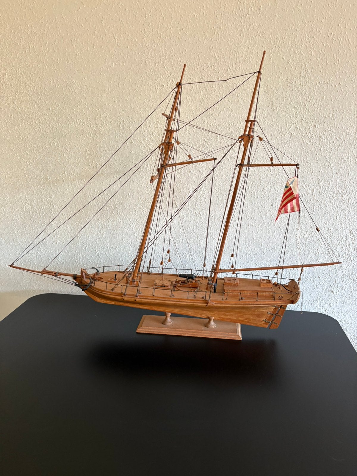 Historisch scheepsmodel, Ophalen, Gebruikt