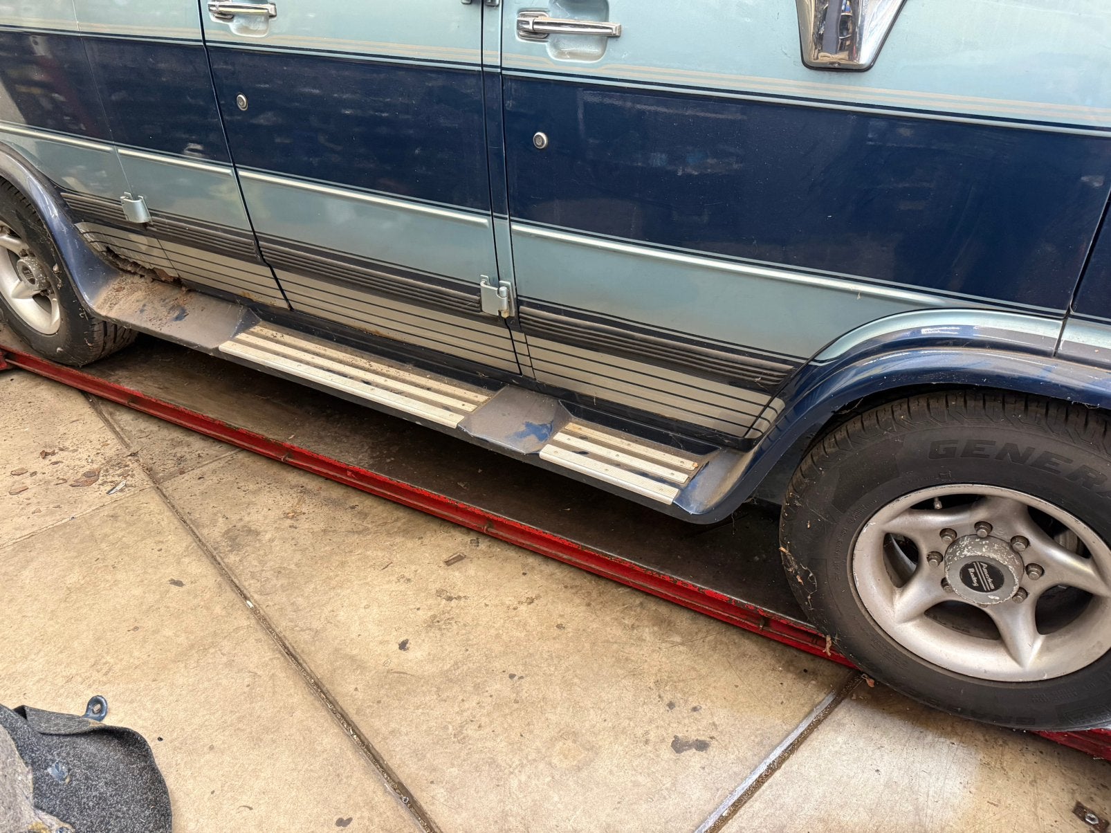Running boards Chevy Van.  tot 1996, Ophalen, Gebruikt