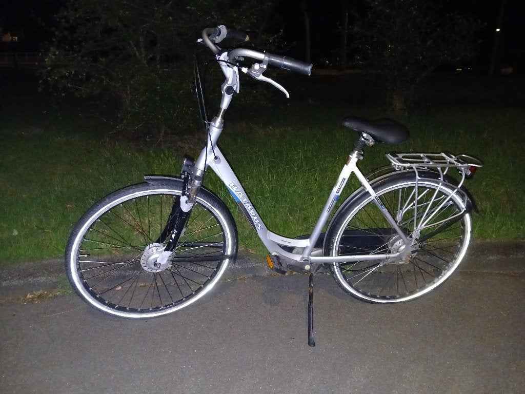Batavus women's bicycle with low step-through, Ophalen, Velgrem, (Extra) lage instap, Batavus