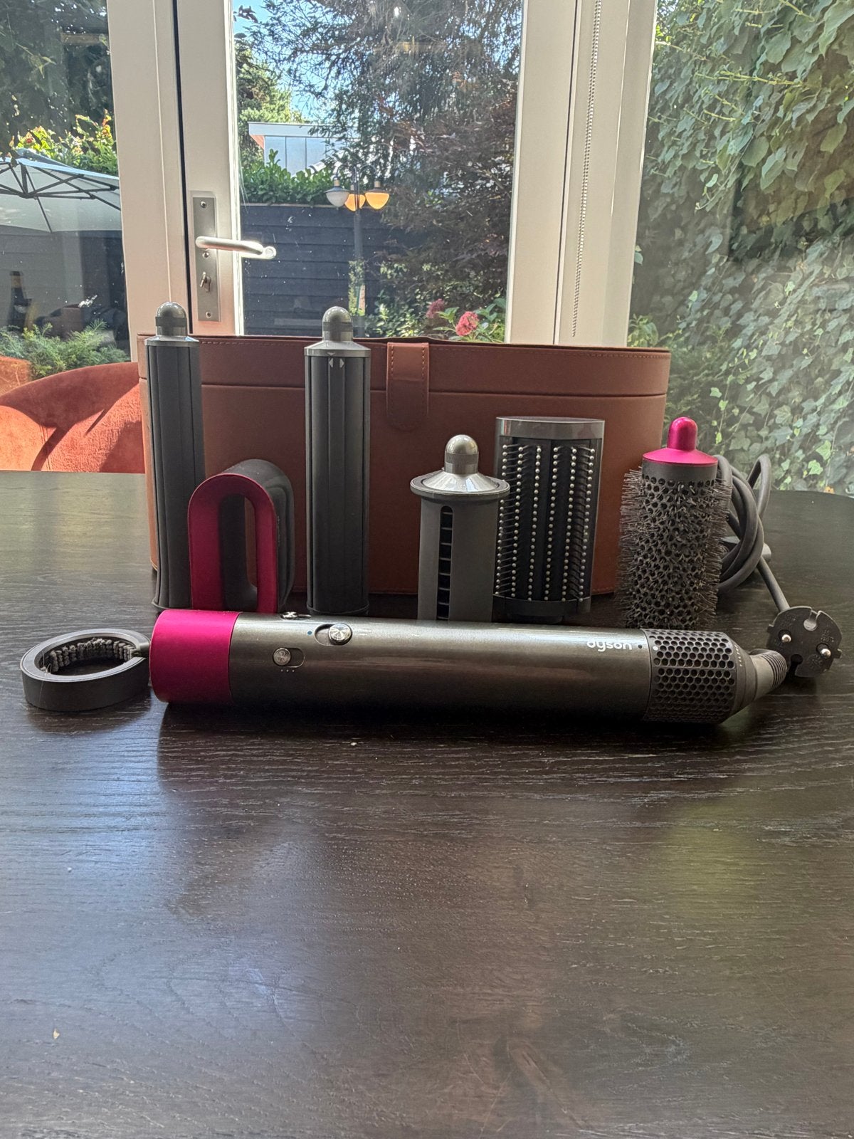 Dyson Airwrap Complete Styler met opbergdoos, Ophalen of Verzenden, Zo goed als nieuw, Haarverzorging