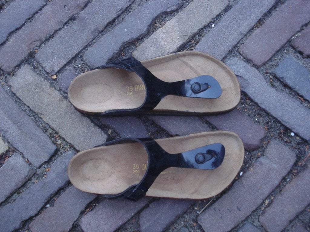 BIRKENSTOCK GIZEH ZWART LAK 39 NU GRATIS VERZENDING PER POST