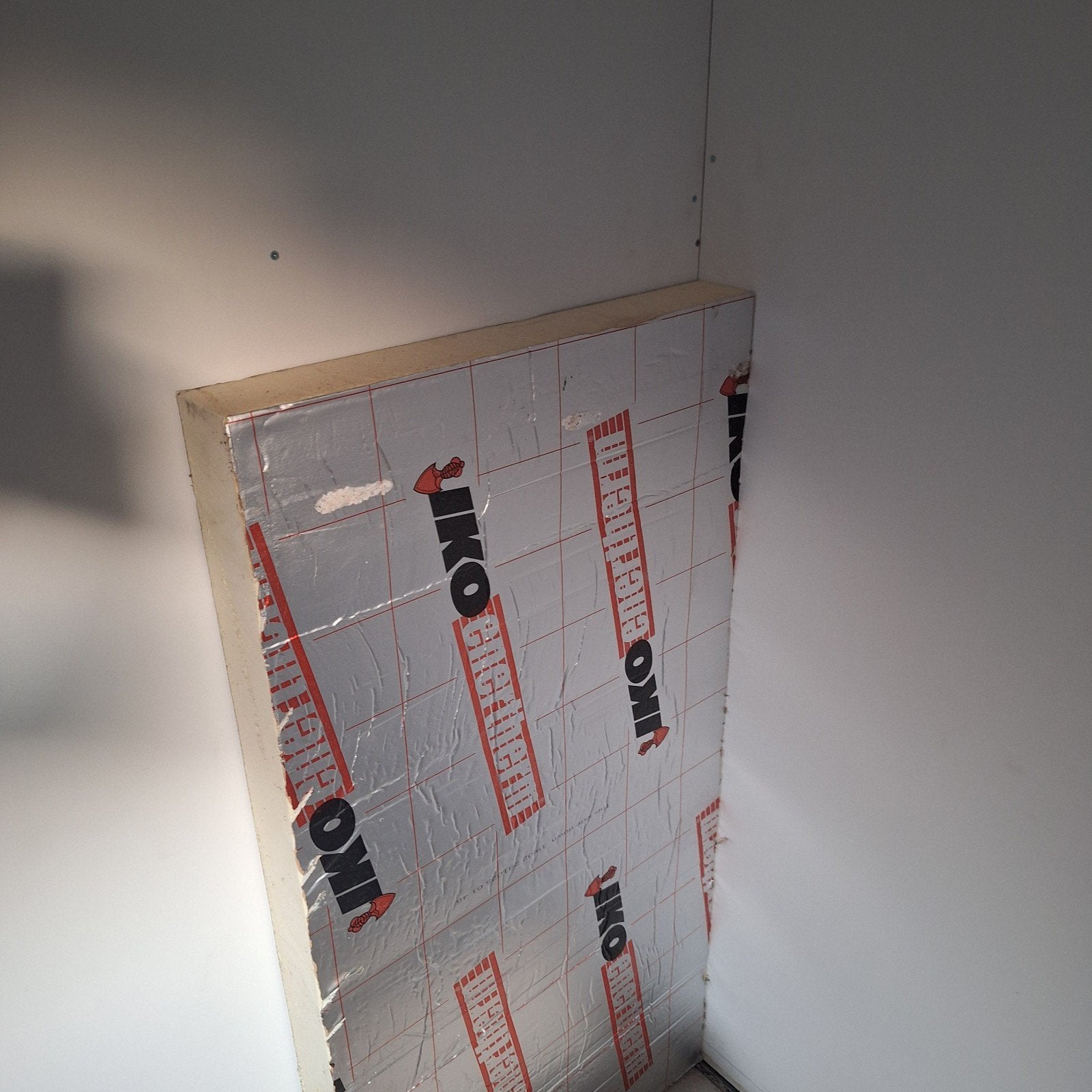 12x PIR isolatieplaat - IKO Enertherm ALU 80mm, Doe-het-zelf en Verbouw, Dakisolatie, Nieuw, Hardschuim (Pir), 5 tot 10 m²