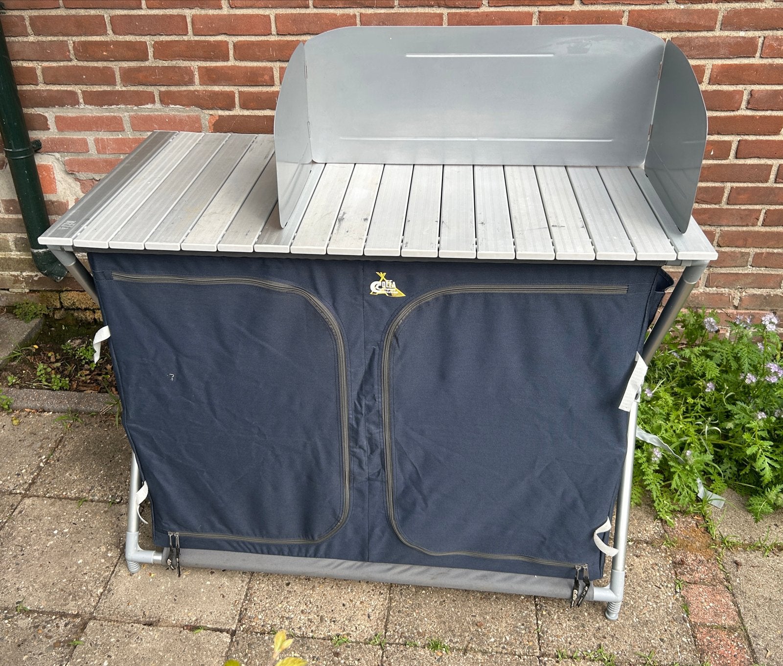 Kampeerkeuken met windscherm en opbergruimte, Caravans en Kamperen, Kampeeraccessoires, Ophalen, Gebruikt