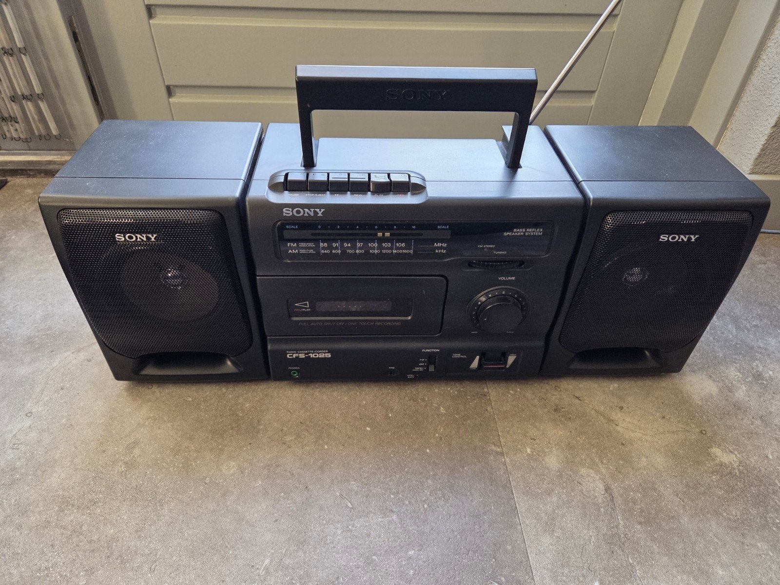 Sony Boombox CFR-1025, Ophalen of Verzenden, Gebruikt, Radio
