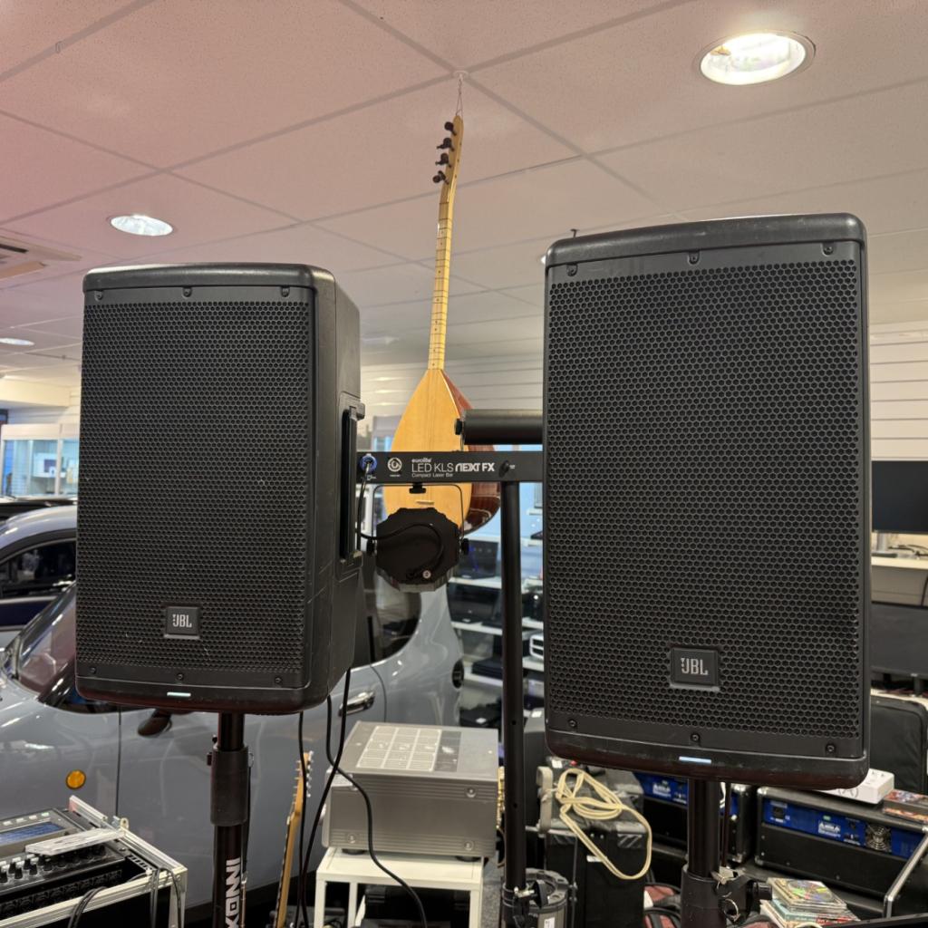 JBL Eon 610 Actieve PA speakers - set van 2 stuks, JBL, Zo goed als nieuw, Support@jbl.com, 400 Atlantic Street
Stamford, CT 06901
USA