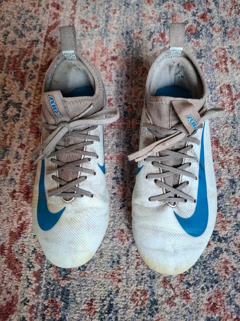 Nike voetbalschoenen maat 36,5, Gebruikt, Maat XS of kleiner, Schoenen, Ophalen of Verzenden