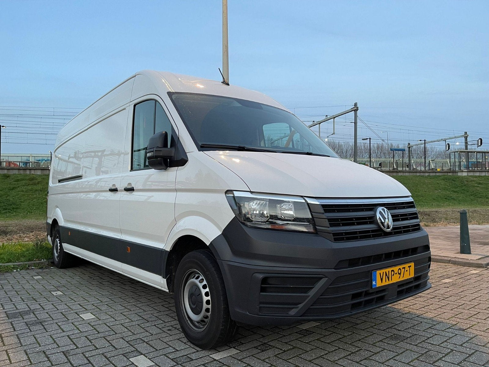 Volkswagen Crafter GB 2.0 TDI 102pk L4h3 449/3500 FWD 2022, Auto's, Voorwielaandrijving, 4 cilinders, Volkswagen, Wit