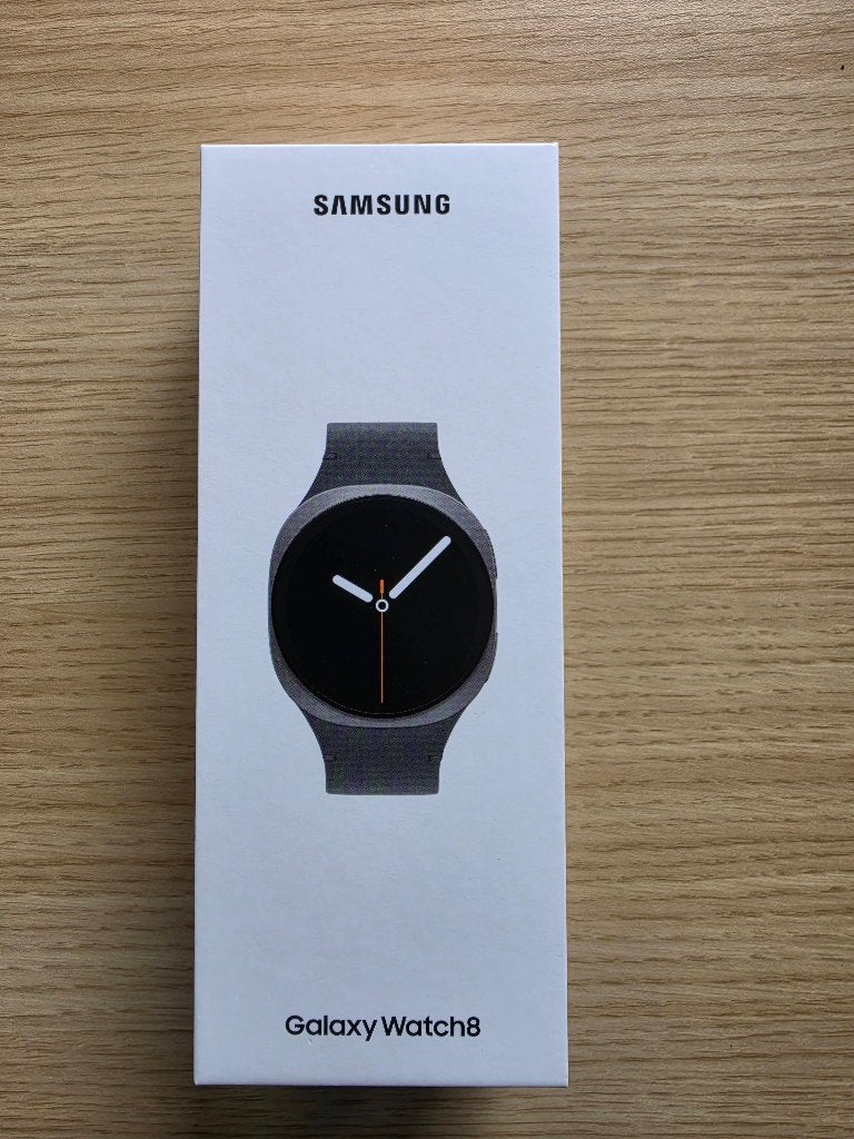 Nieuw Samsung Galaxy Watch 8 LTE 40mm Graphite met Garantie, Sieraden, Tassen en Uiterlijk, Smartwatches, Zwart, Nieuw, Samsung ⌚️