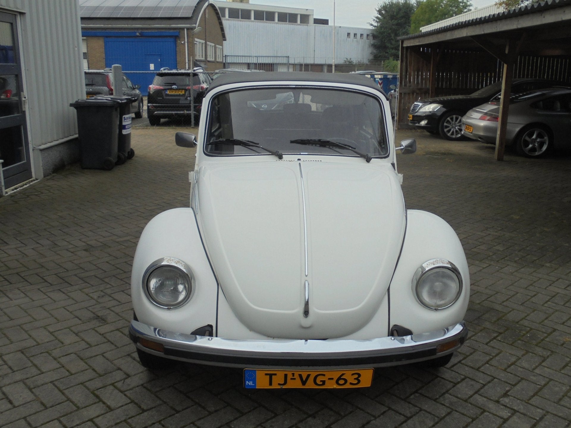 Volkswagen Kever Cabriolet 1303 LS Karmann Laswerk, foto 8