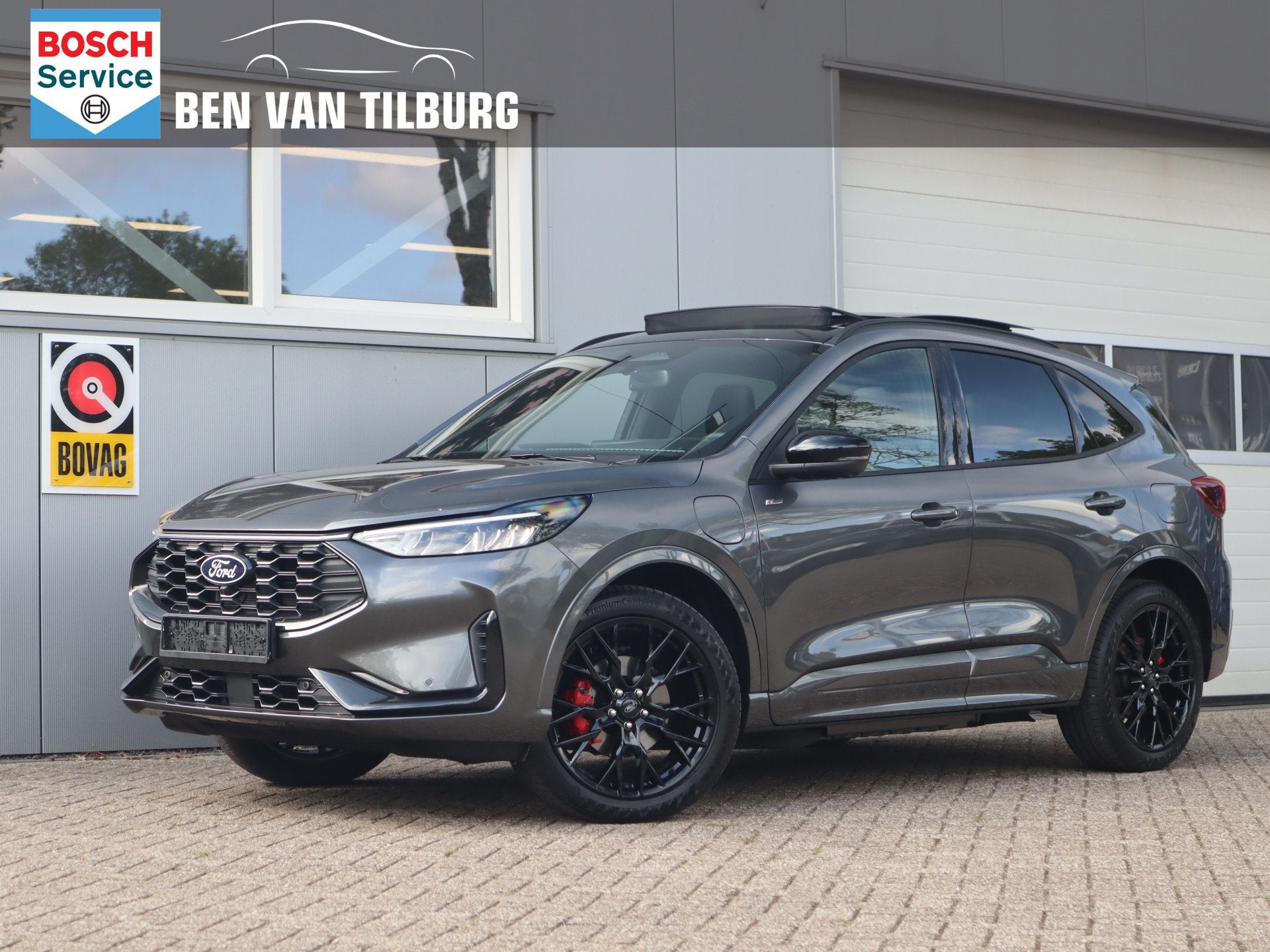 Ford Kuga 2.5 PHEV ST-Line X / Winter Pack / Black Pack / Pa, Dealer onderhouden, 14 kWh, Gebruikt, Zwart