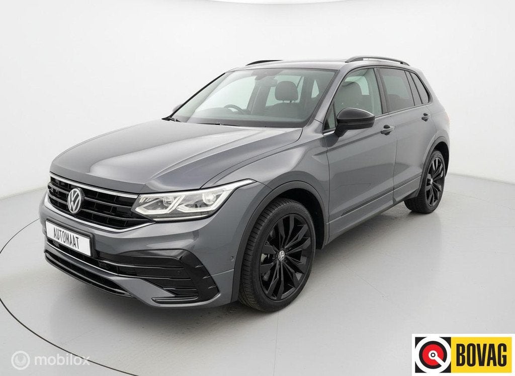 Volkswagen Tiguan 1.4 TSI eHybrid I R-Line I 360 Camera I Bl, 1716 kg, Stof, Zwart, 4 cilinders